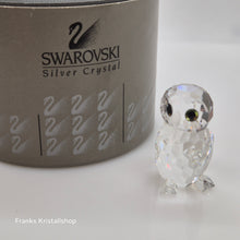 Lade das Bild in den Galerie-Viewer, SWAROVSKI Eule auf Ast 1003319
