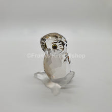 Lade das Bild in den Galerie-Viewer, SWAROVSKI Eule Mittel Braun 1003326

