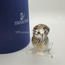 Lade das Bild in den Galerie-Viewer, SWAROVSKI Eule Mittel Braun 1003326
