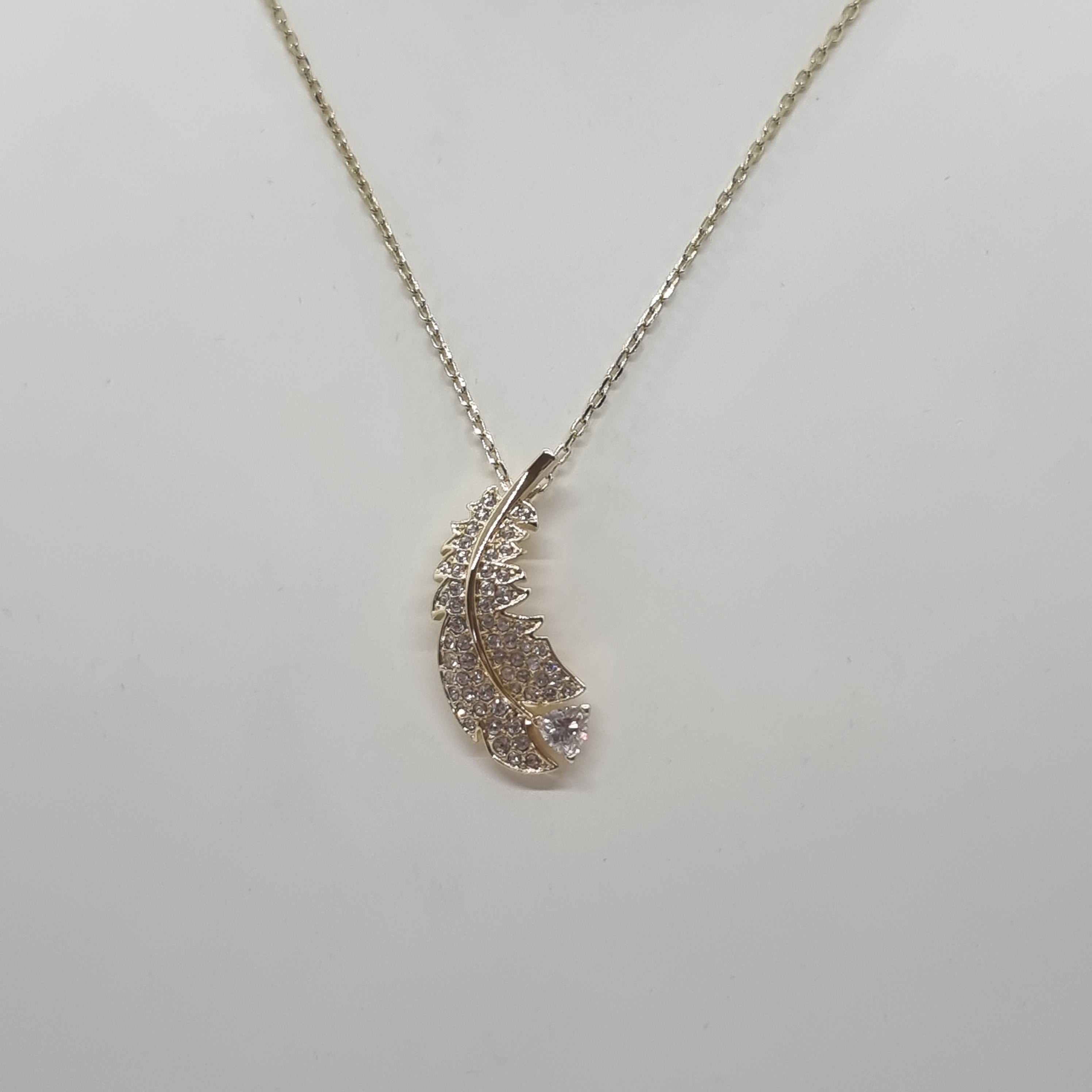 Swarovski Nice Feder Halskette Weiß, Vergoldet 5505740