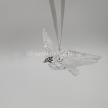 Lade das Bild in den Galerie-Viewer, SWAROVSKI Friedenstaube Taube Ornament 5403313
