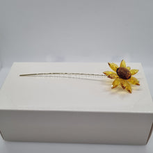 Lade das Bild in den Galerie-Viewer, SWAROVSKI Blumenträume Garden Tales Sonnenblume 5646017
