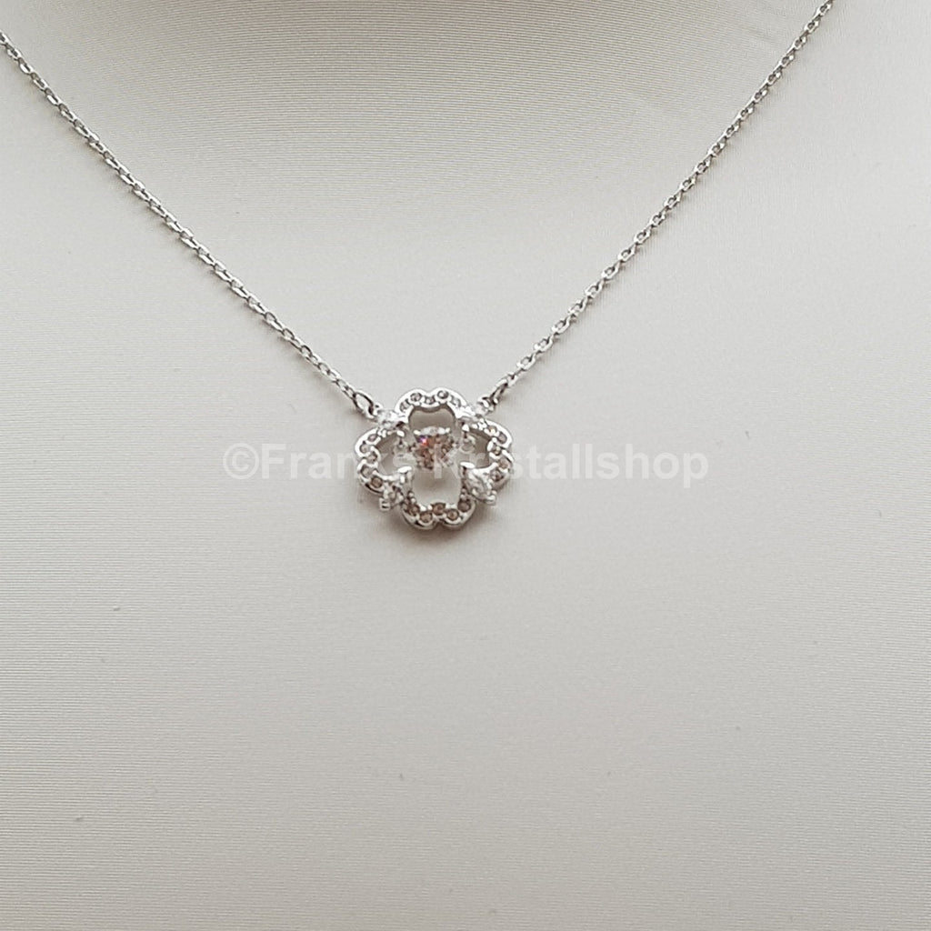 SWAROVSKI Sparkling Dance Flower Halskette Blume, Rhodiniert 5411136