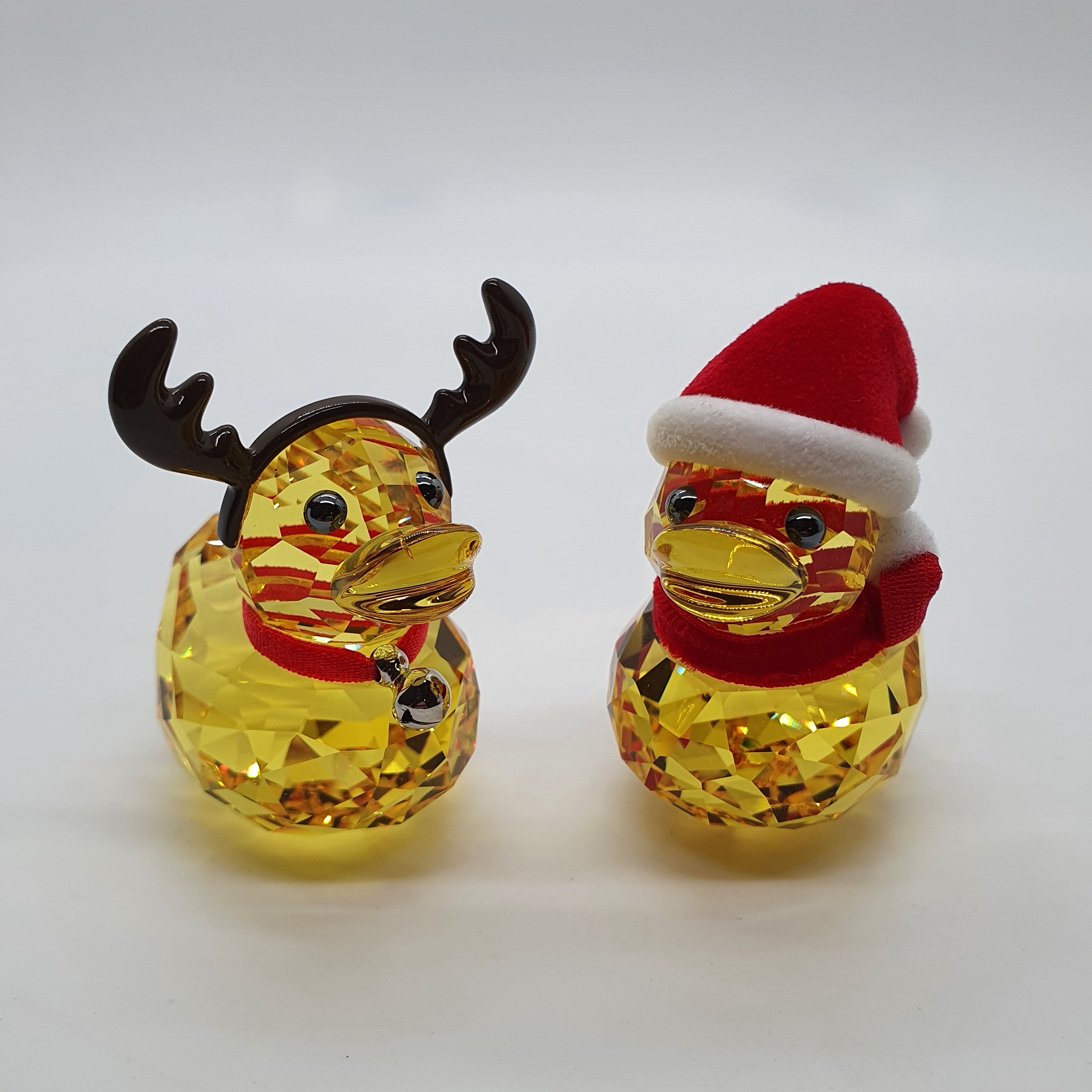 SWAROVSKI Happy Ducks Santa und Rentier Duck 5004497