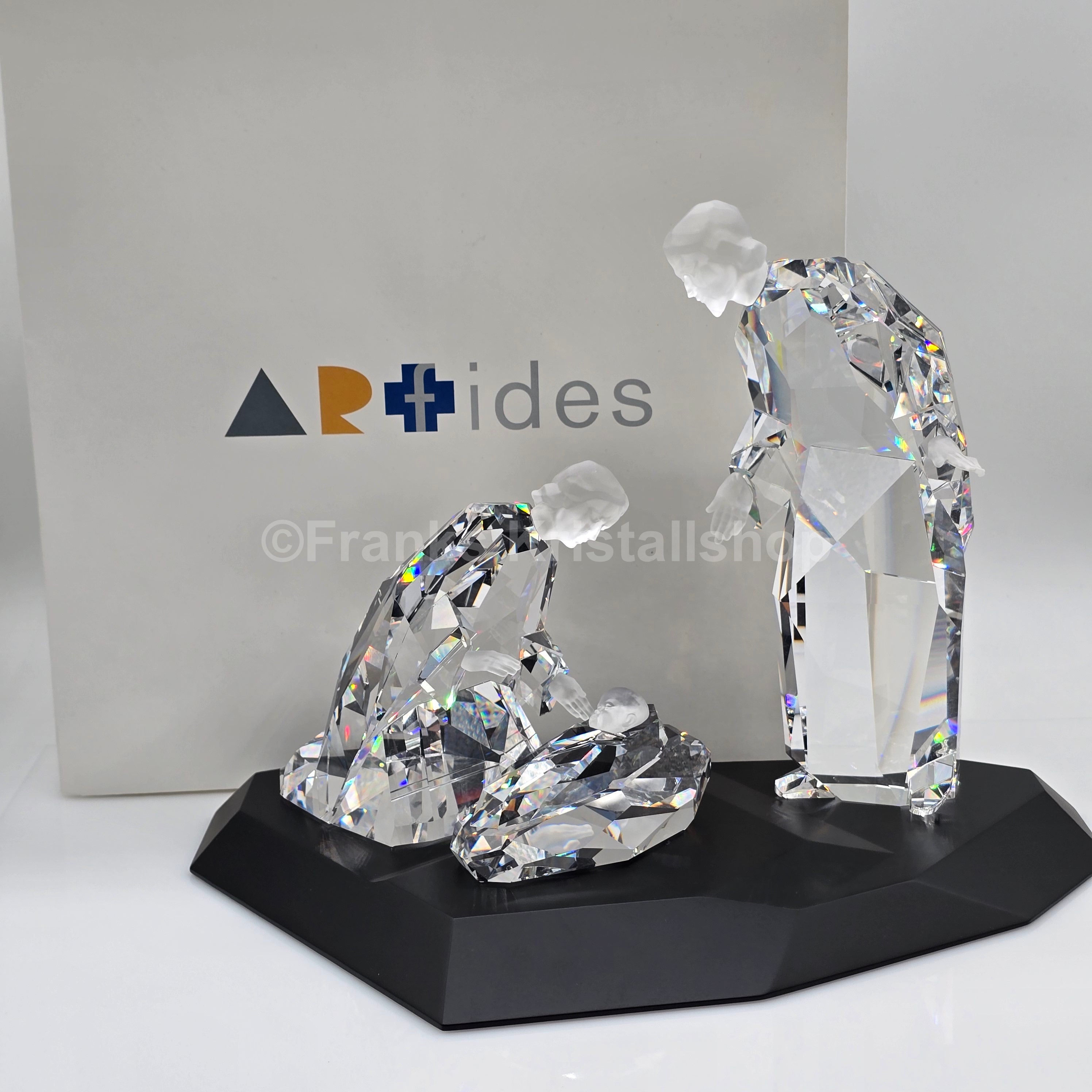 SWAROVSKI Weihnachtskrippe Heilige Familie Sonderausgabe Artfides 680865