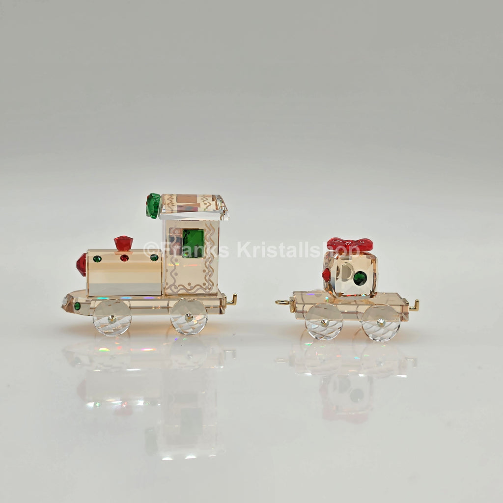 SWAROVSKI Holiday Cheers Christmas Train Set 5732578