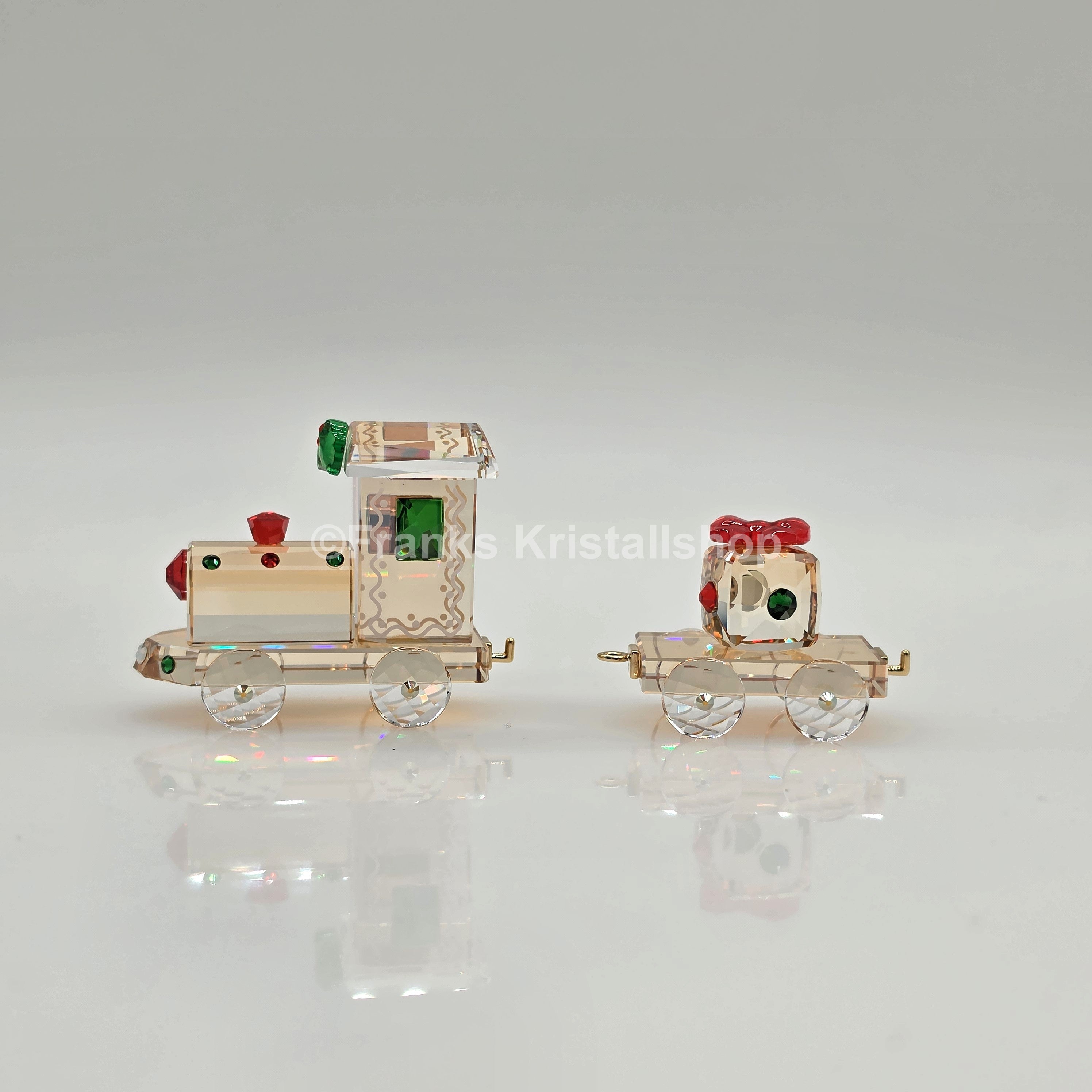 SWAROVSKI Holiday Cheers Christmas Train Set 5732578