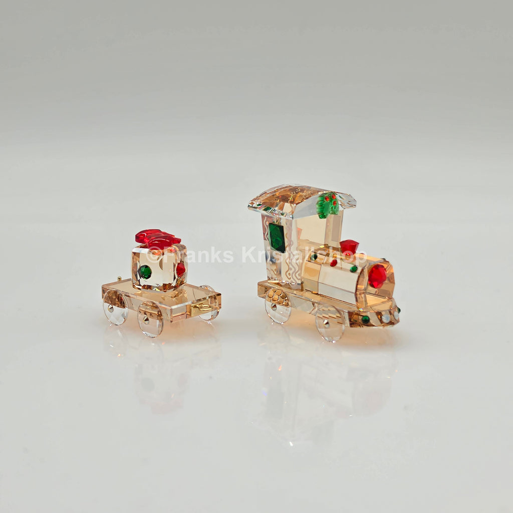 SWAROVSKI Holiday Cheers Christmas Train Set 5732578