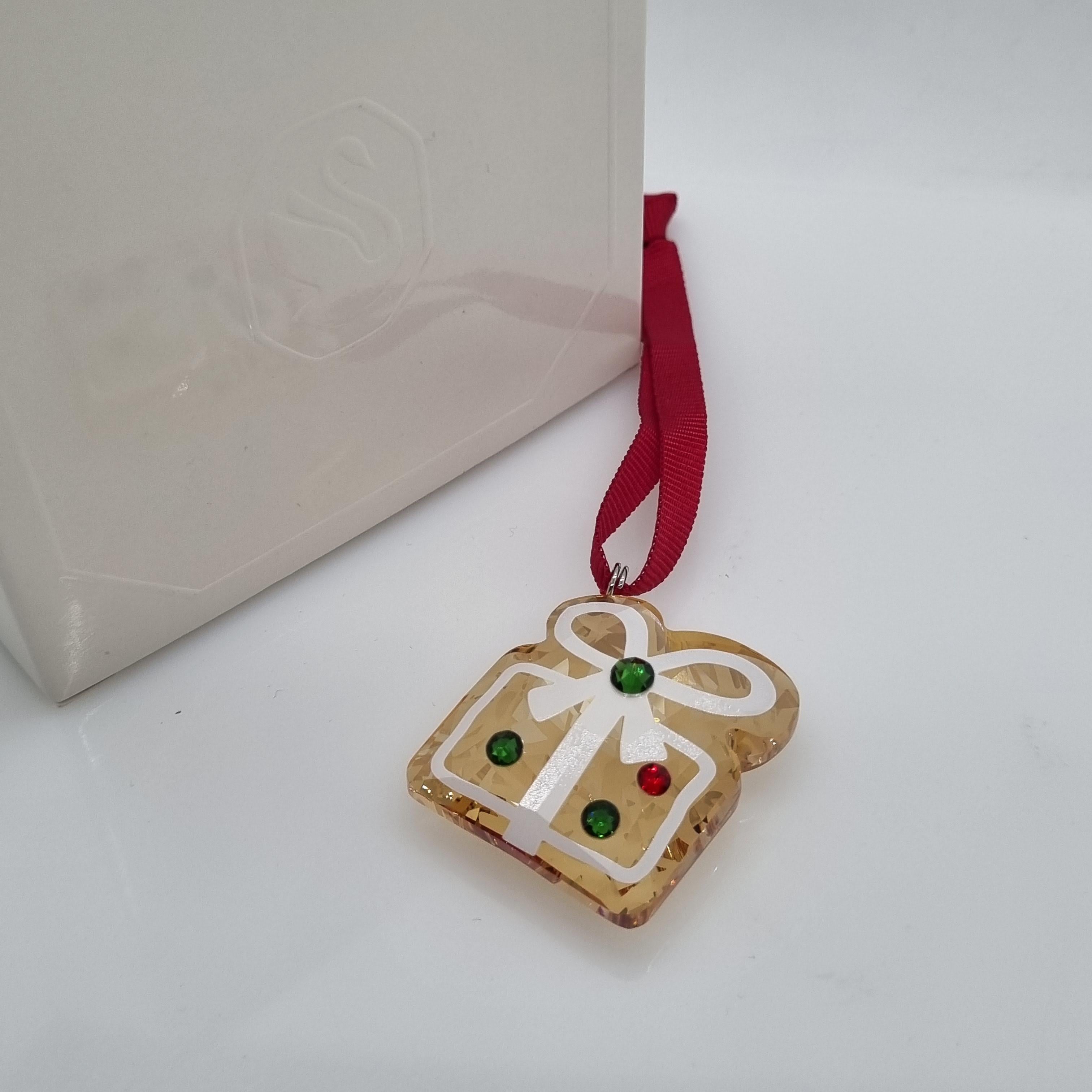 SWAROVSKI Holiday Cheers Lebkuchengeschenk Ornament 5656278