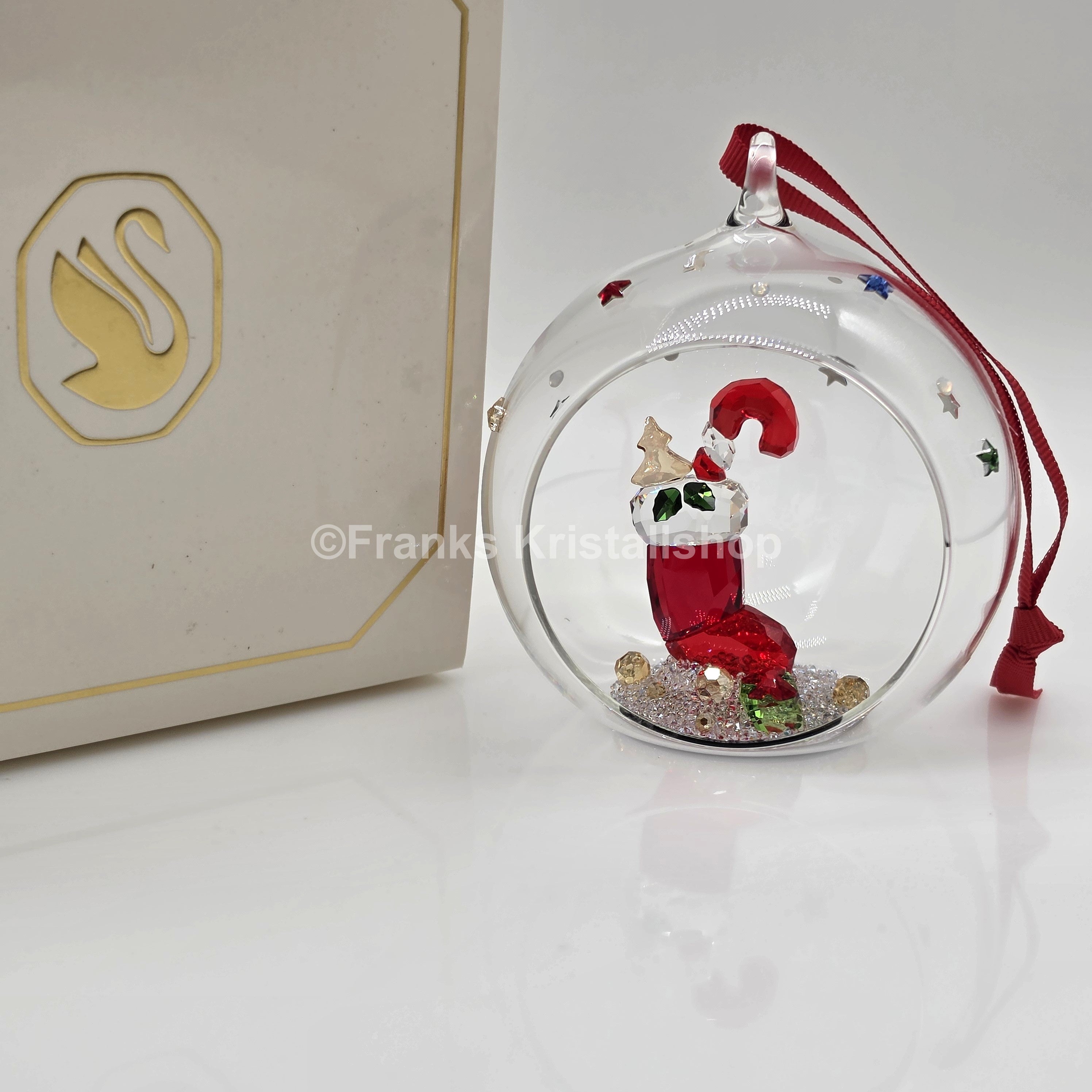 SWAROVSKI Holiday Cheers Weihnachtskugel Nikolausstiefel und Bonbon 5735700