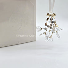 Lade das Bild in den Galerie-Viewer, SWAROVSKI Holiday Magic Misteln Ornament 5701372
