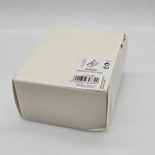 Lade das Bild in den Galerie-Viewer, SWAROVSKI Holiday Cheers Brief an Santa Ornament 5630339
