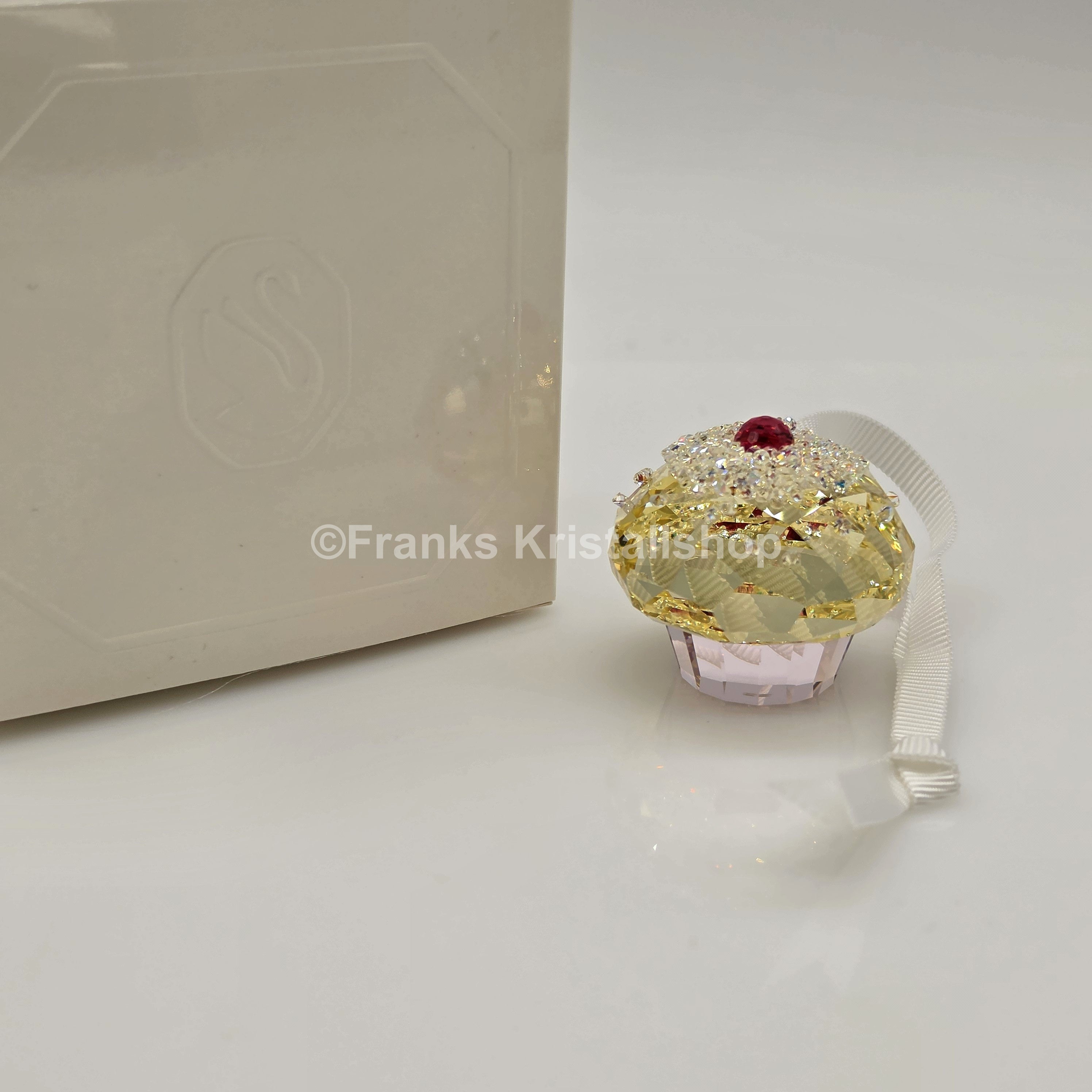 SWAROVSKI Holiday Cheers Dulcis Cupcake Ornament 5742103