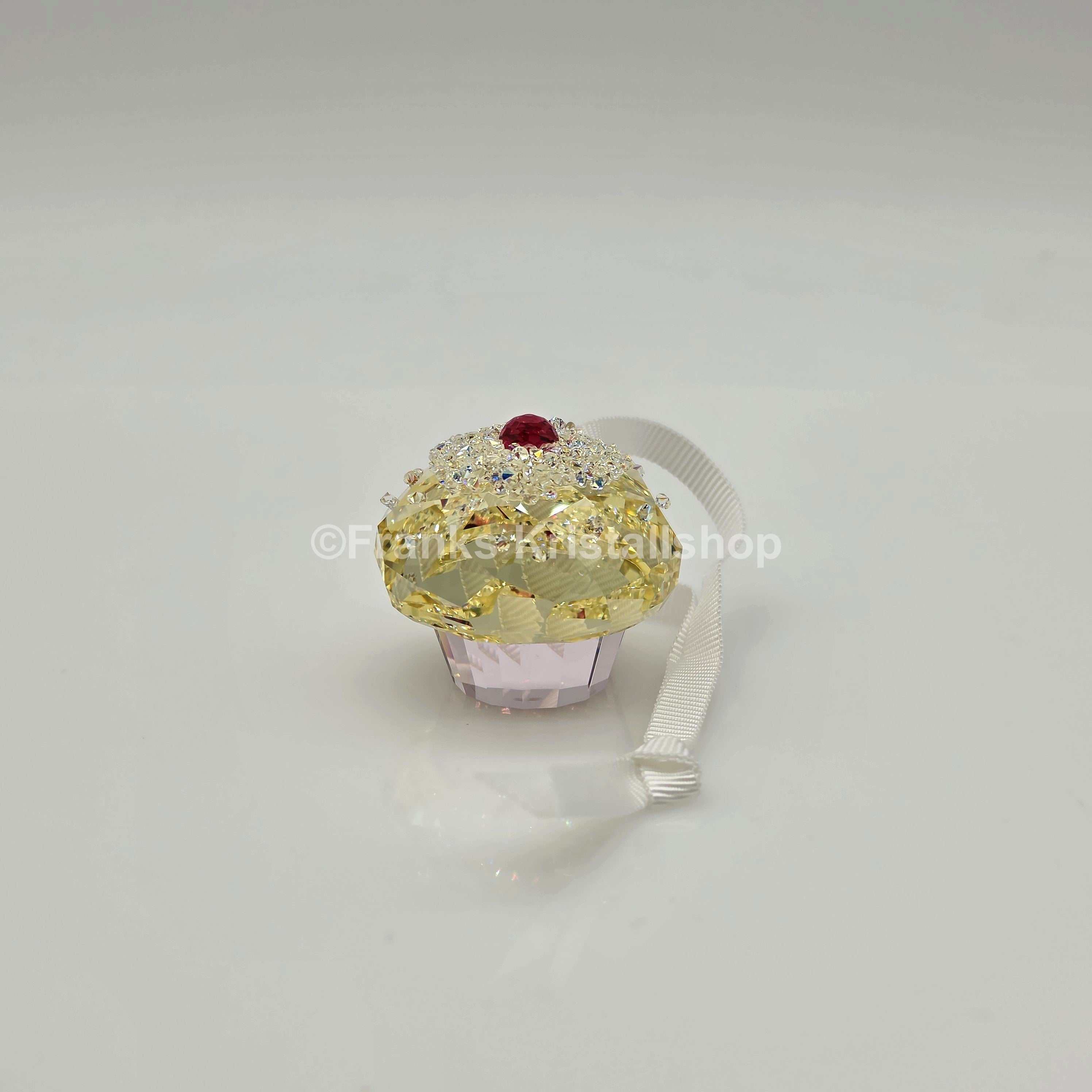 SWAROVSKI Holiday Cheers Dulcis Cupcake Ornament 5742103
