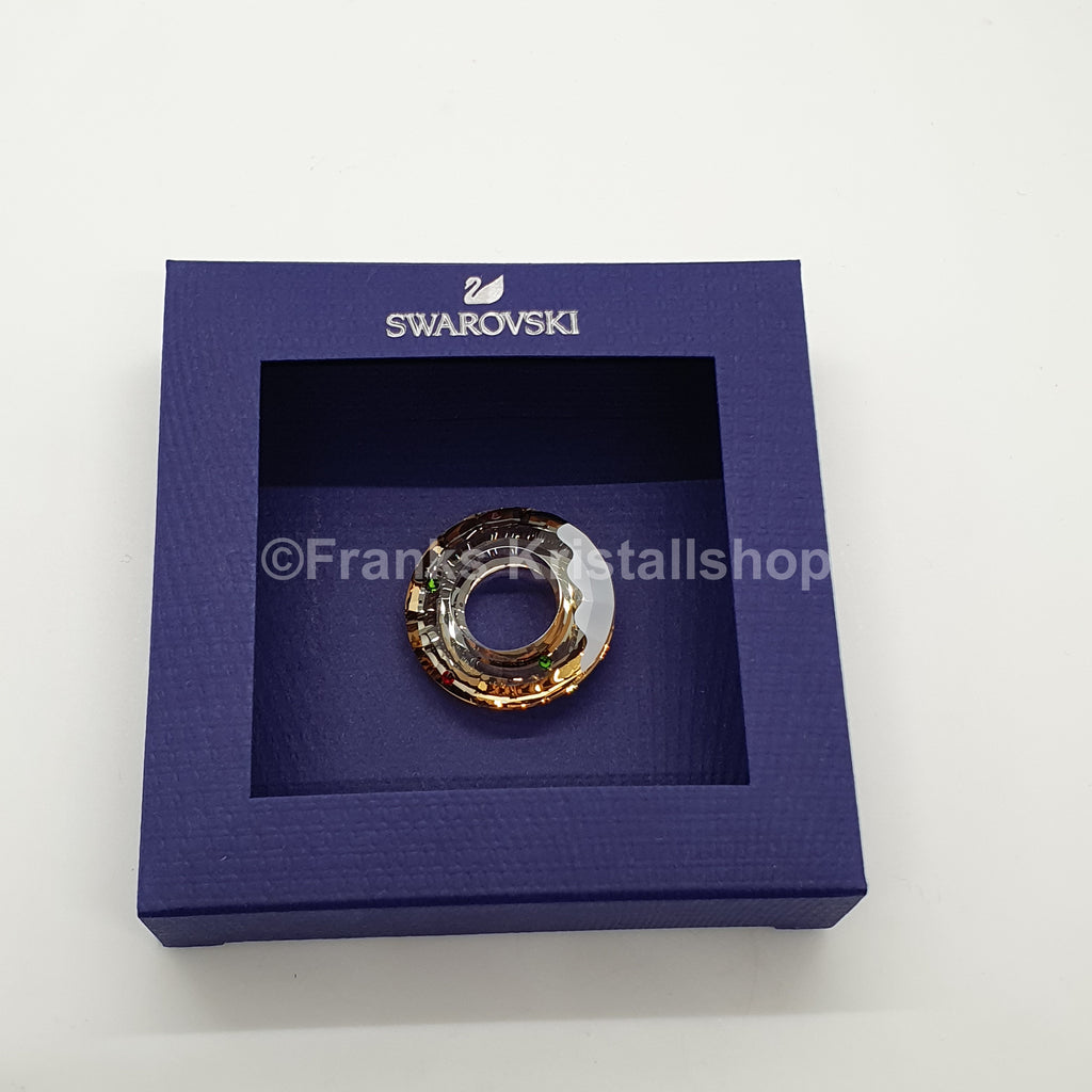 SWAROVSKI Holiday Cheers Lebkuchen Donut Magnet 5596371