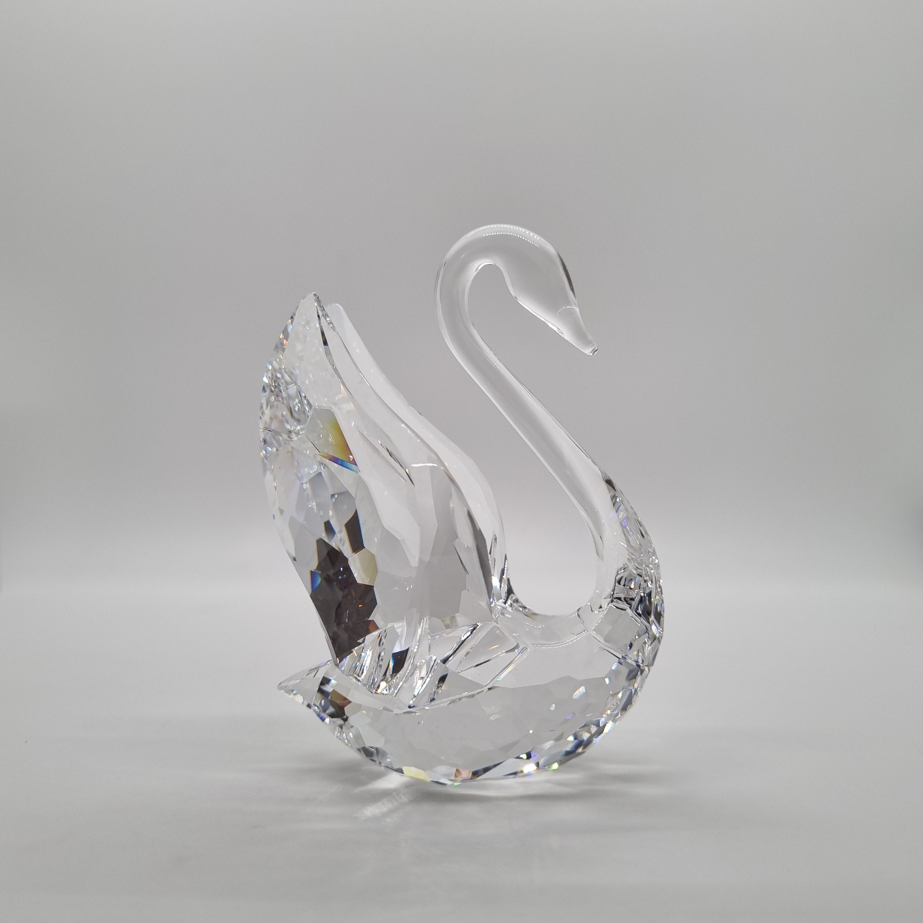 SWAROVSKI Iconic Schwan, medium 5613255