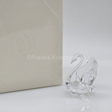 Lade das Bild in den Galerie-Viewer, SWAROVSKI Iconic Schwan, klein 5613254
