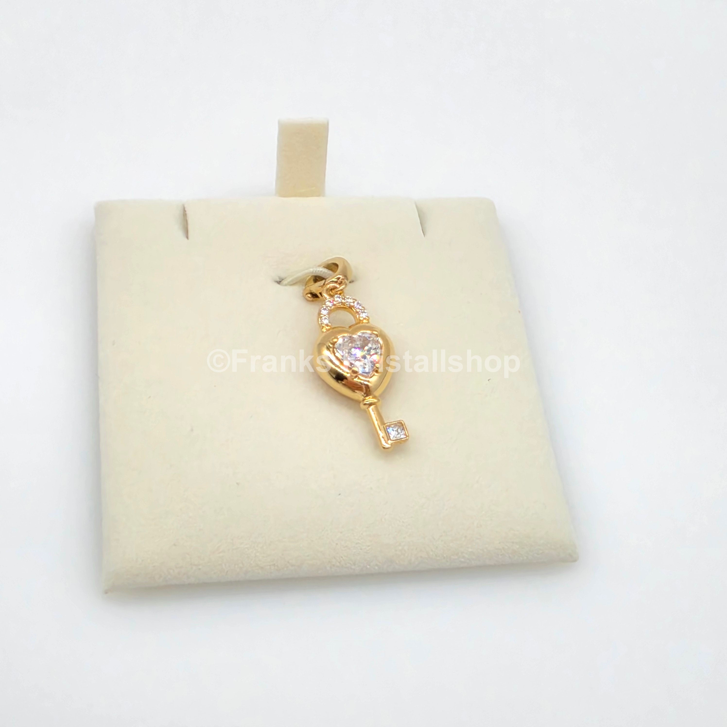 SWAROVSKI Idyllia Charm Herz mit Schlüssel, Weiß, Goldbeschichtet 5742959