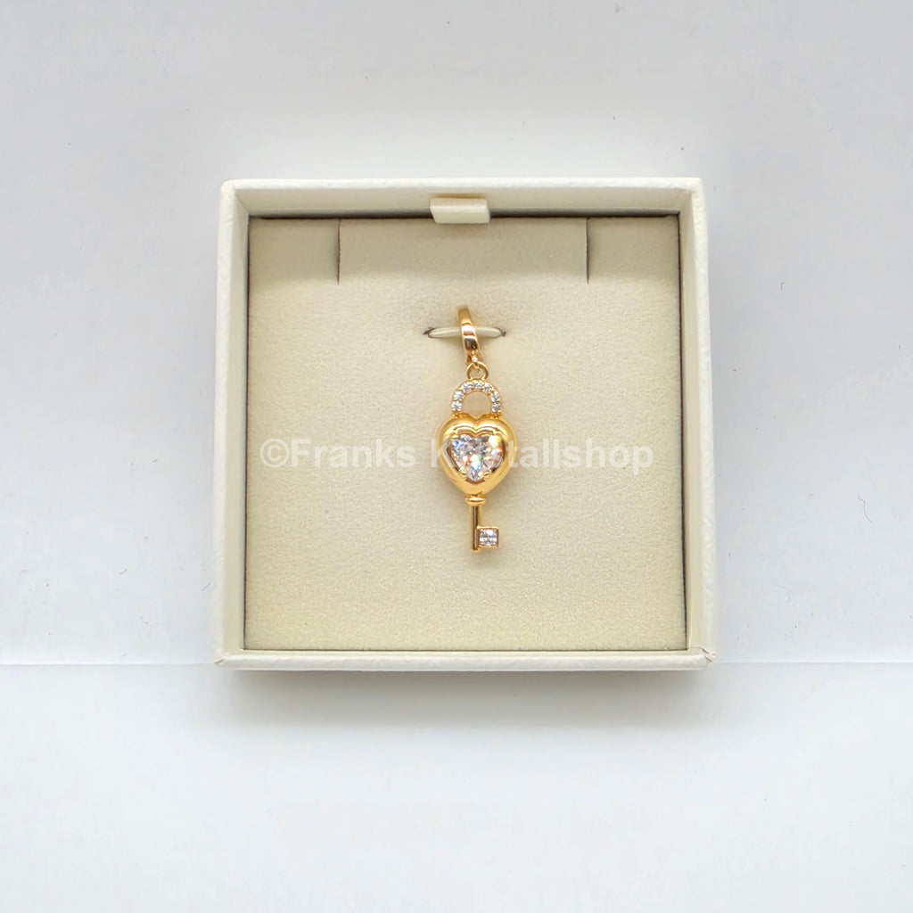 SWAROVSKI Idyllia Charm Herz mit Schlüssel, Weiß, Goldbeschichtet 5742959
