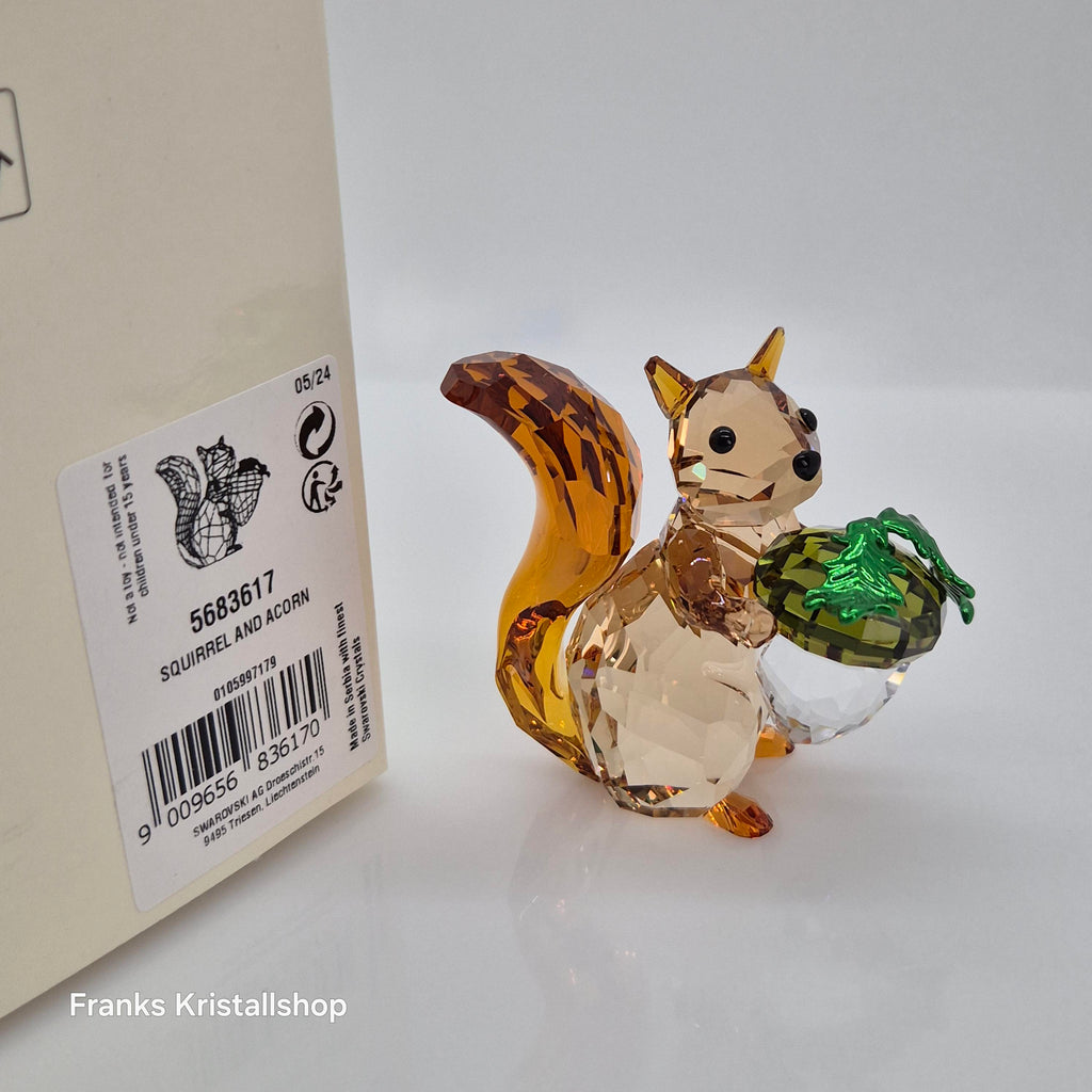 SWAROVSKI Idyllia Eichhörnchen und Eichel 5683617