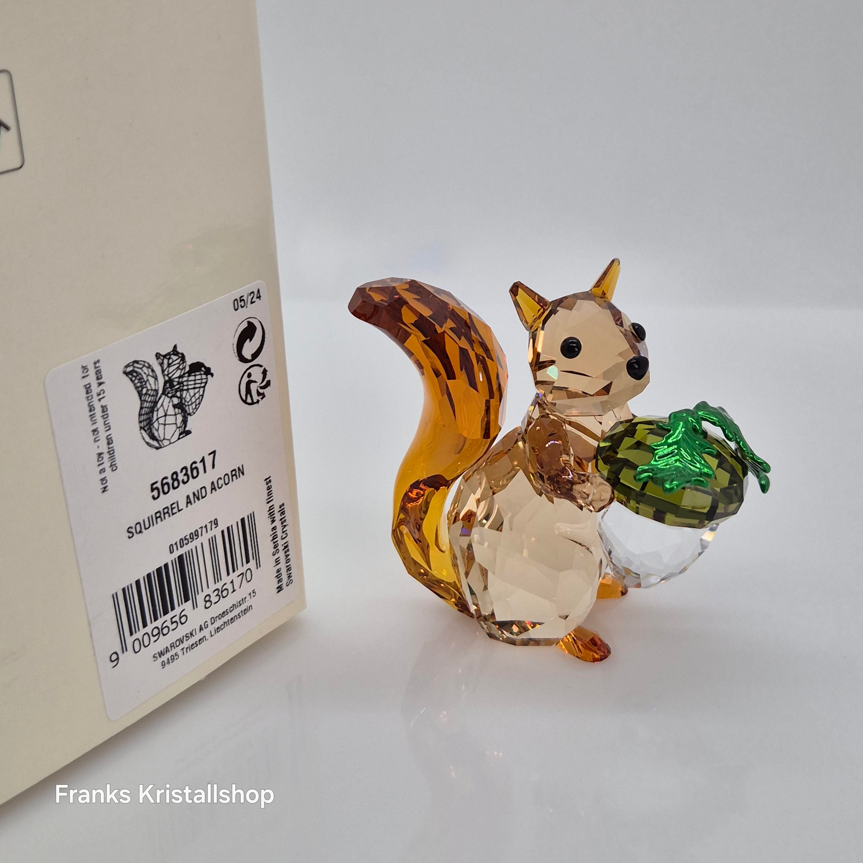 SWAROVSKI Idyllia Eichhörnchen und Eichel 5683617