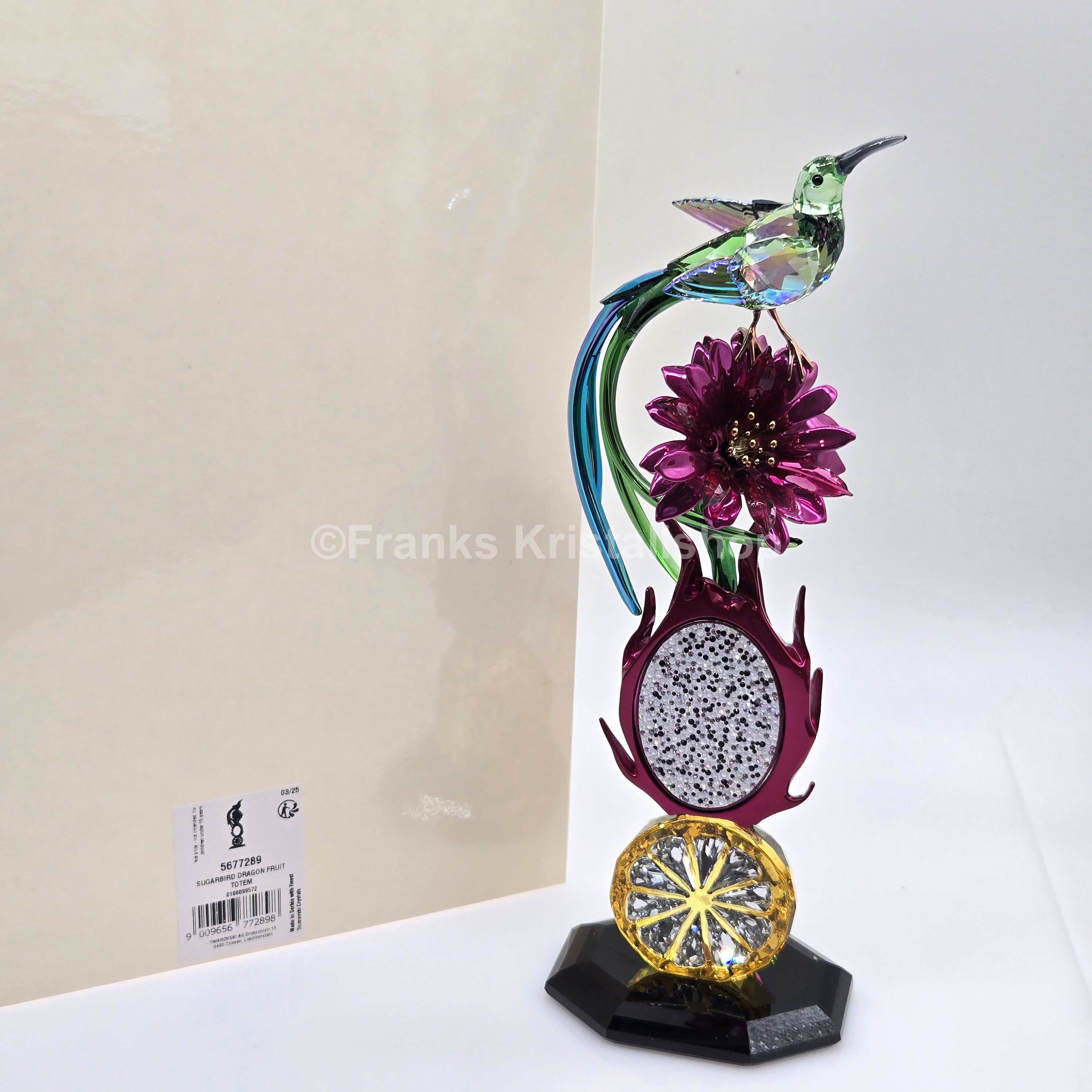 SWAROVSKI Idyllia Honigfresser und Drachenfrucht Totem 5677289