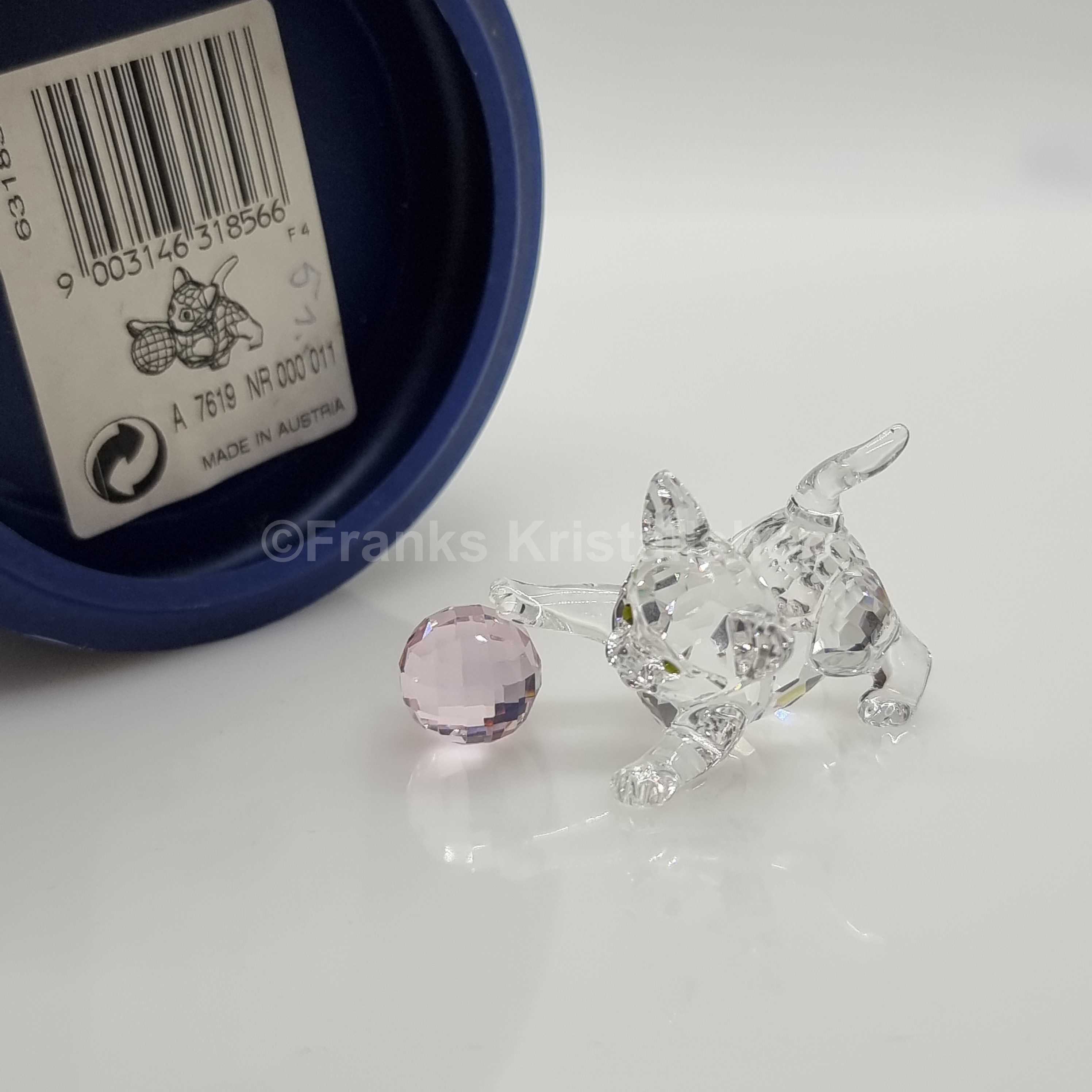SWAROVSKI Kätzchen stehend mit rosa Wollknäuel 631856