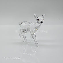 Lade das Bild in den Galerie-Viewer, SWAROVSKI Kitz Rehkitz 235045

