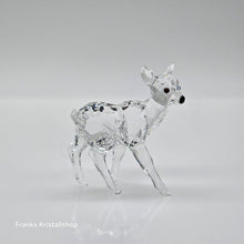 Lade das Bild in den Galerie-Viewer, SWAROVSKI Kitz Rehkitz 235045
