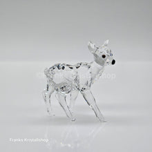 Lade das Bild in den Galerie-Viewer, SWAROVSKI Kitz Rehkitz 235045
