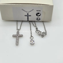 Lade das Bild in den Galerie-Viewer, SWAROVSKI Kreuz Halskette Insigne Weiß, Rhodiniert 5675577
