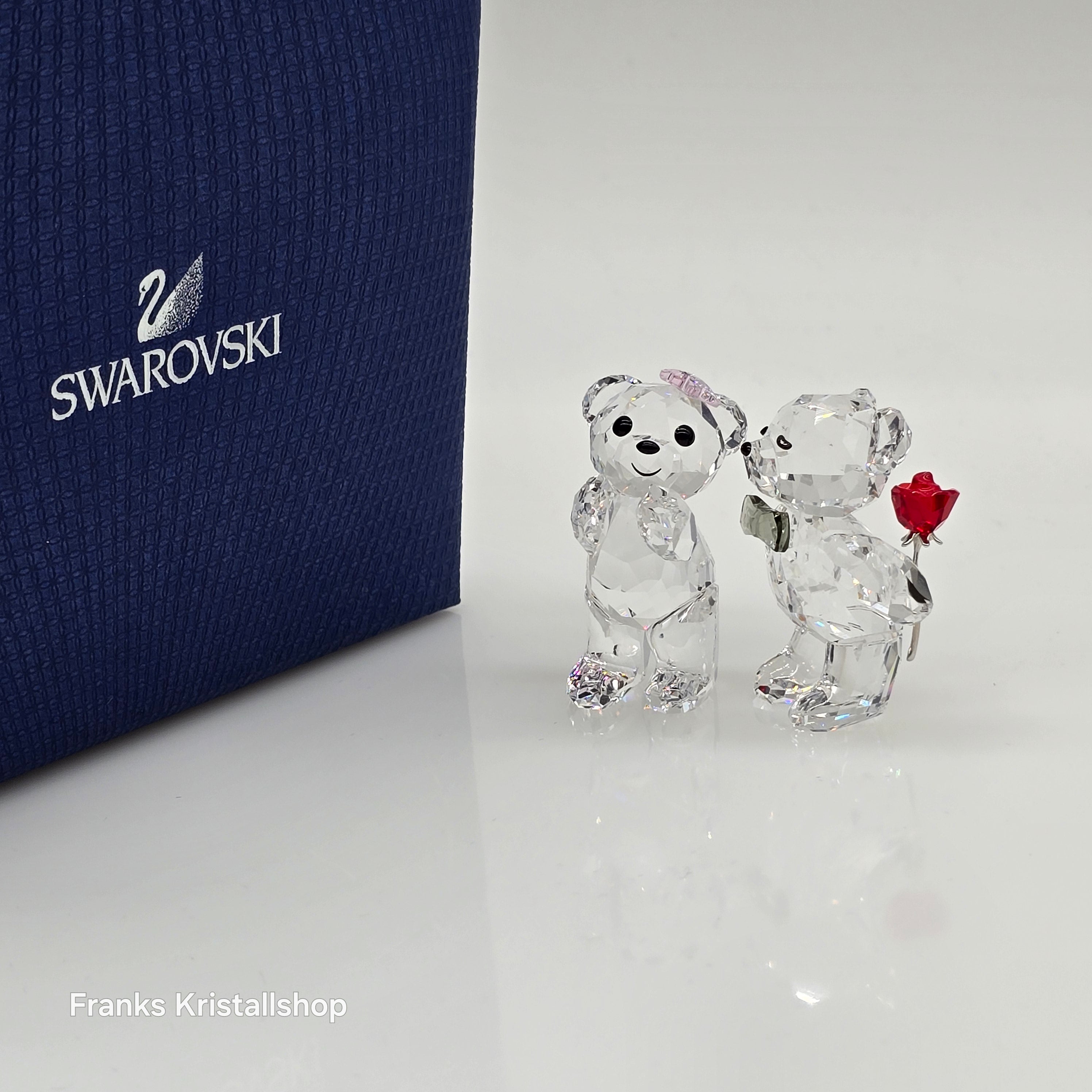 SWAROVSKI Kris Bear A Beautiful Surprise 5705324 – Franks Kristall