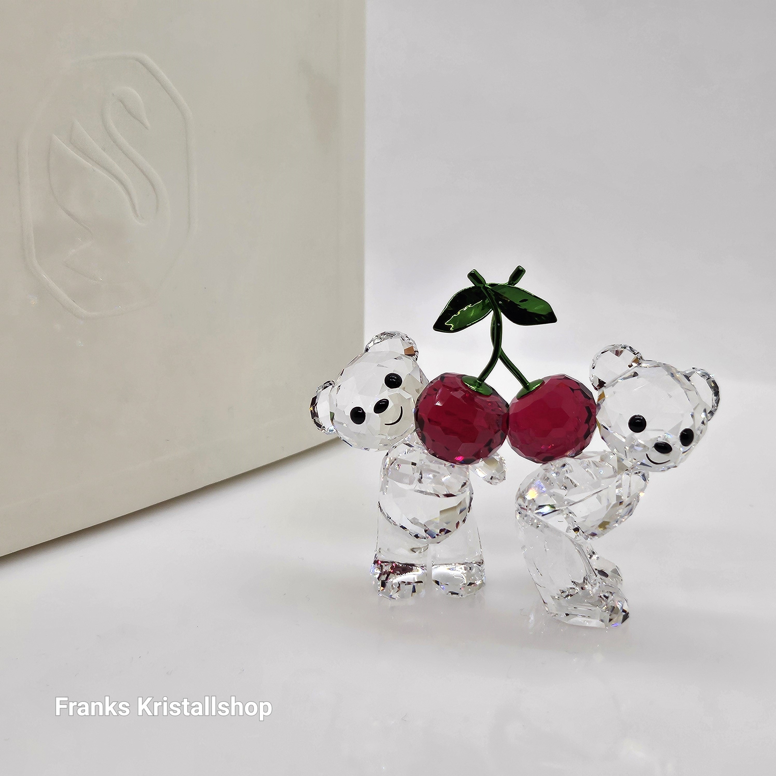 SWAROVSKI Kris Bär Für Immer Zusammen 2024 Kirschen 5675393