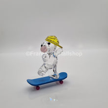 Lade das Bild in den Galerie-Viewer, SWAROVSKI Kris Bär Skaterbär 5619208
