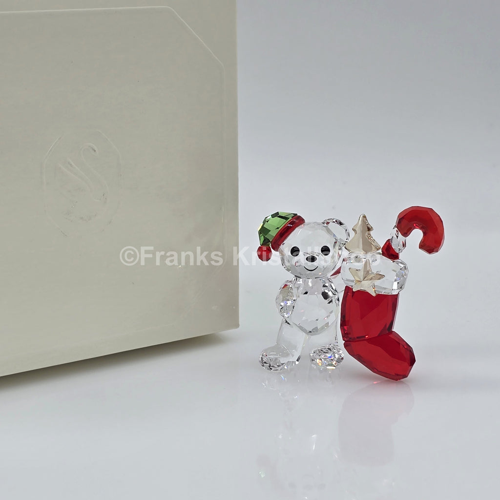 SWAROVSKI Kris Bär mit Weihnachtsstrumpf 5717258