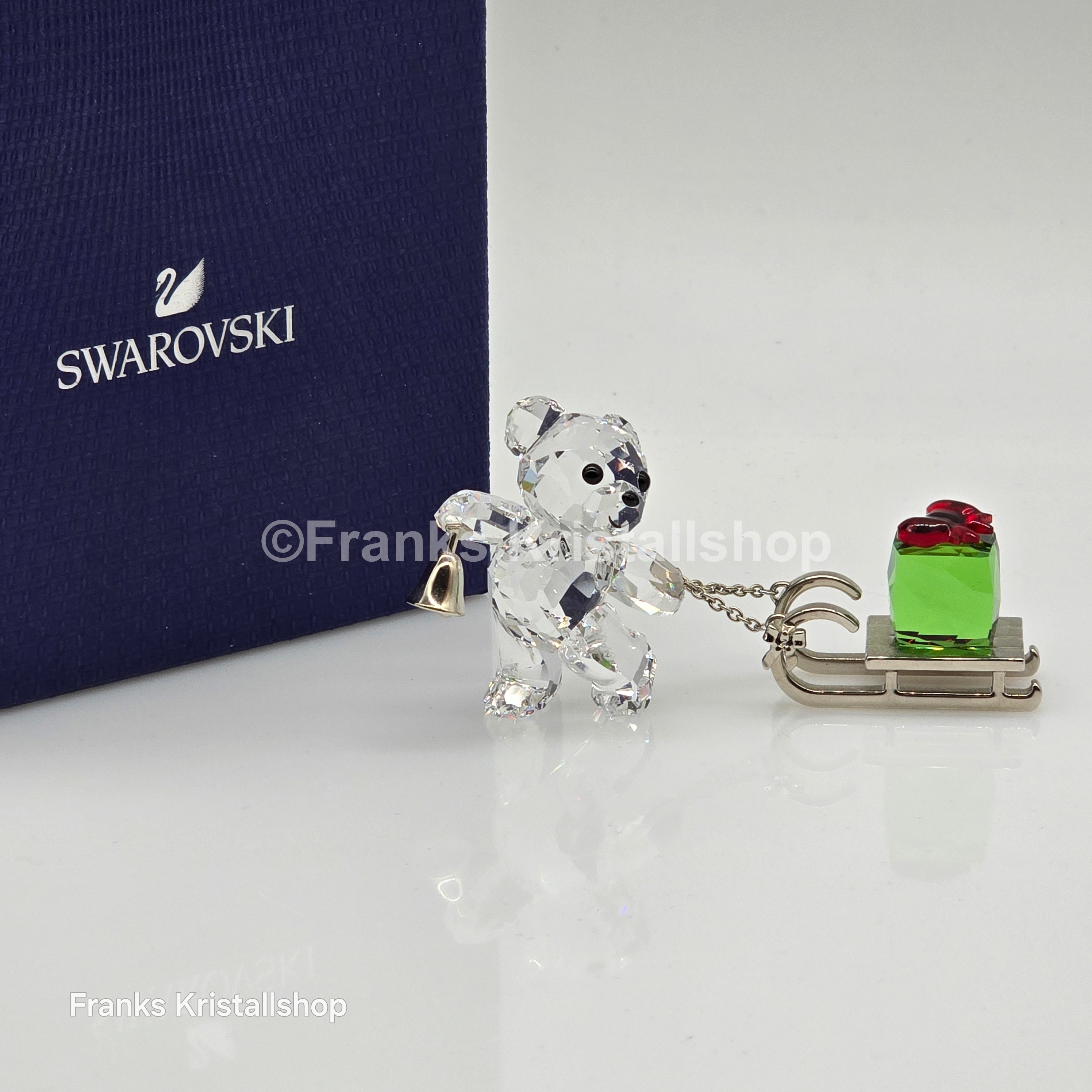 SWAROVSKI Kris Bär Weihnachten 2019 mit Schlitten 5464863