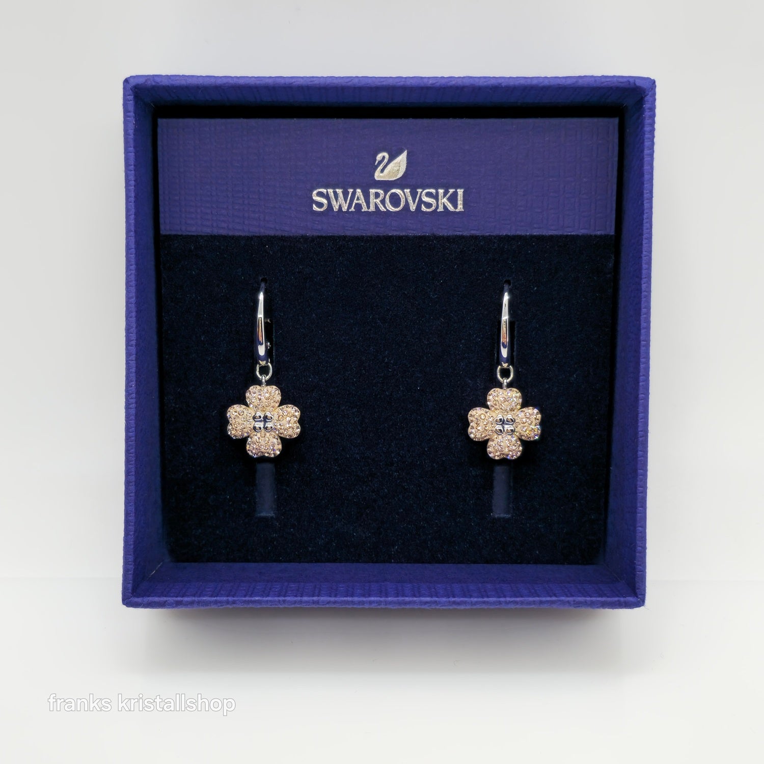 SWAROVSKI Latisha Drop-Ohrhänger Blume, Rosa, Rhodiniert 5636485