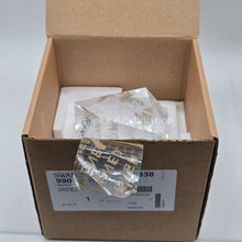 Lade das Bild in den Galerie-Viewer, SWAROVSKI Daniel Libeskind Eternal Star Standing Ornament Large 5588338 Rockefeller
