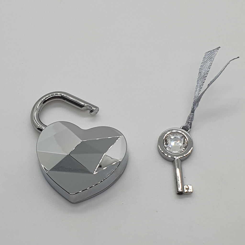 SWAROVSKI Herz Schloss mit Schlüssel Liebesschloss 5234567