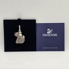 Lade das Bild in den Galerie-Viewer, SWAROVSKI Lovlots Robby B Charm Anhänger 869408 oU
