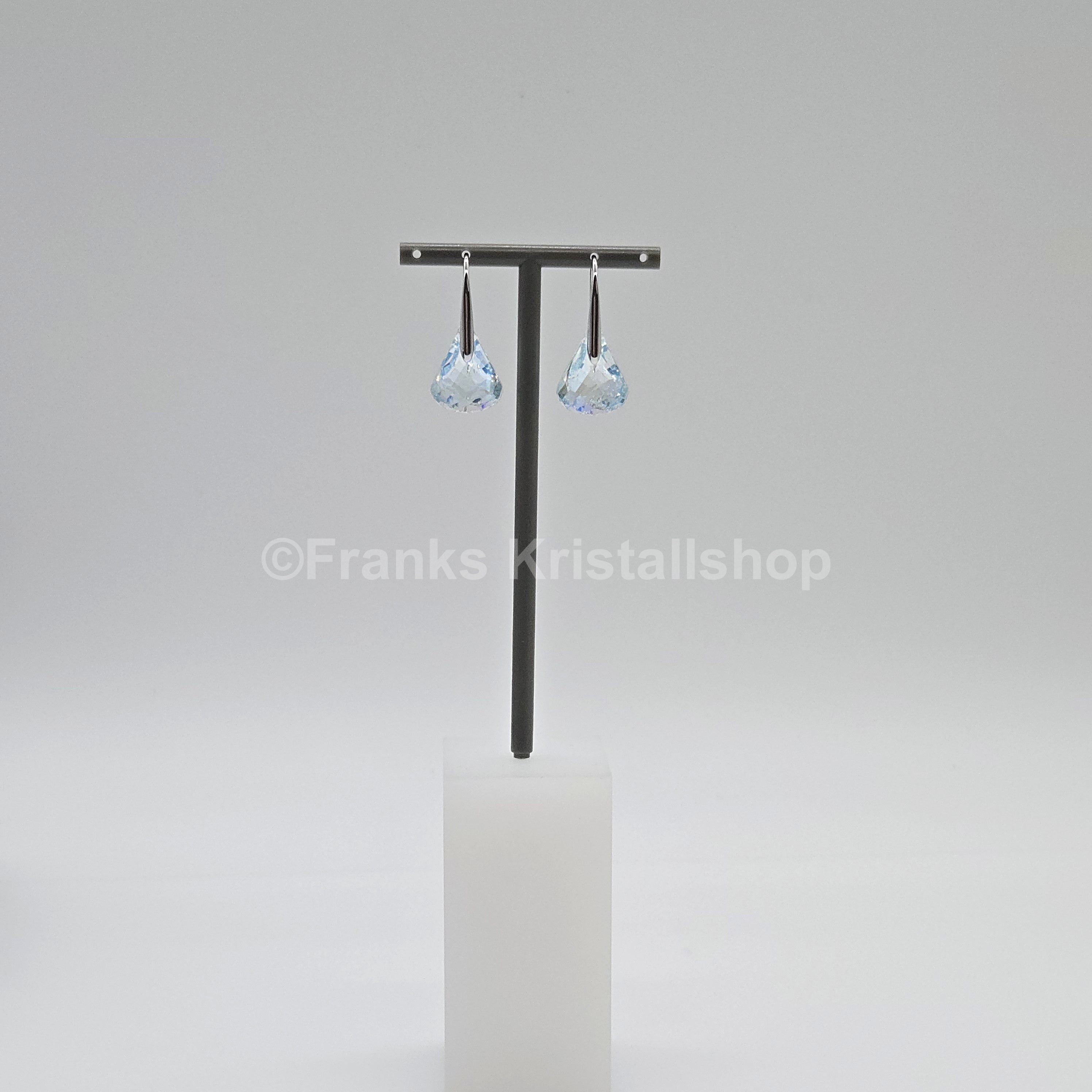 Swarovski Lunar Drop-Ohrhänger Blau, Rhodiniert 5717560