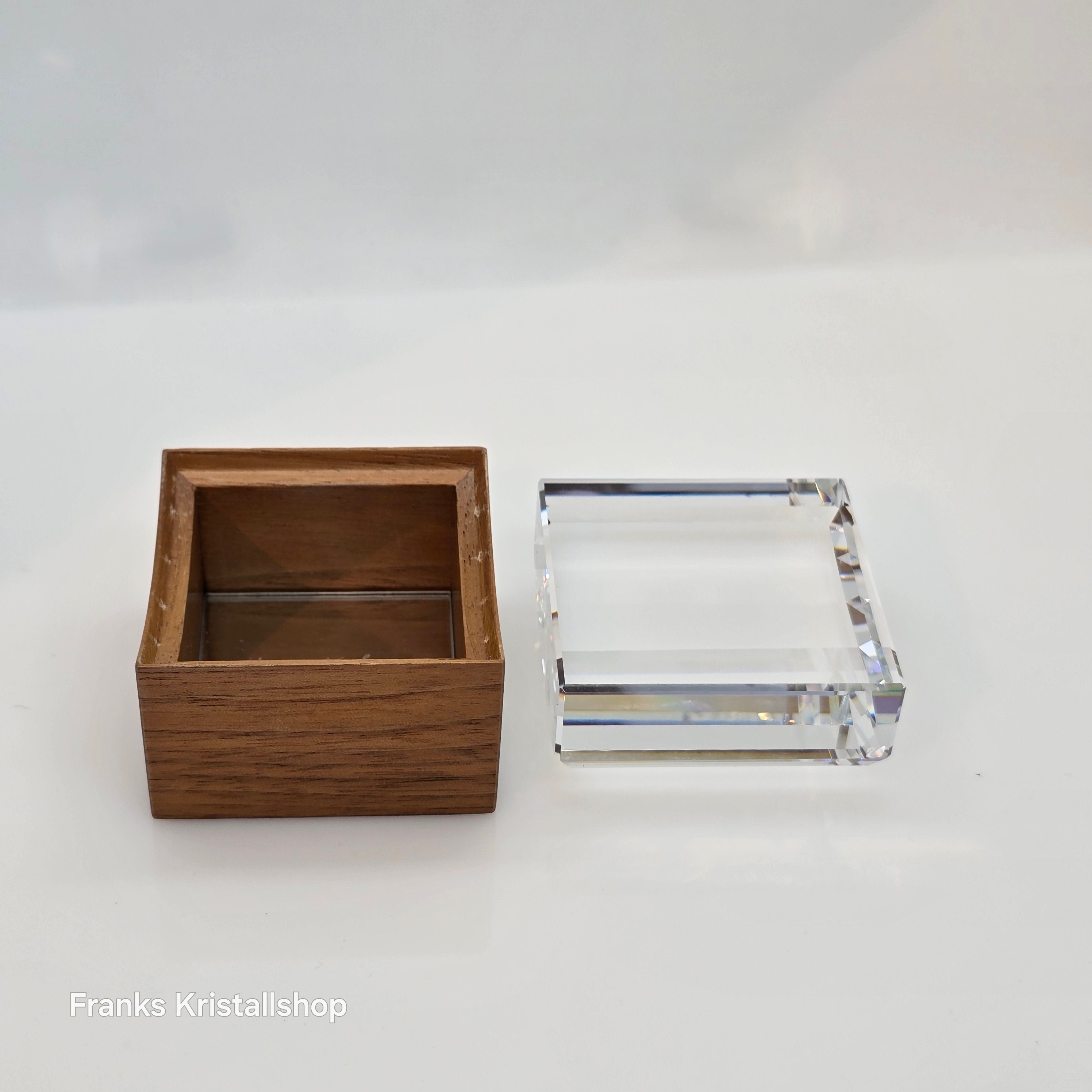 SWAROVSKI Magic Box Zauberbox Harri Koskinen 681179