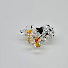 Lade das Bild in den Galerie-Viewer, SWAROVSKI Marienkäfer auf Blüte 842804
