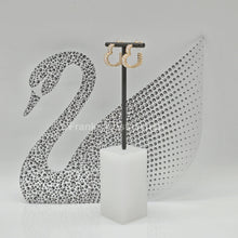 Lade das Bild in den Galerie-Viewer, Swarovski Matrix Kreolen Herz Ohrringe, Klein, Weiß, Goldlegierungsschicht 5693512
