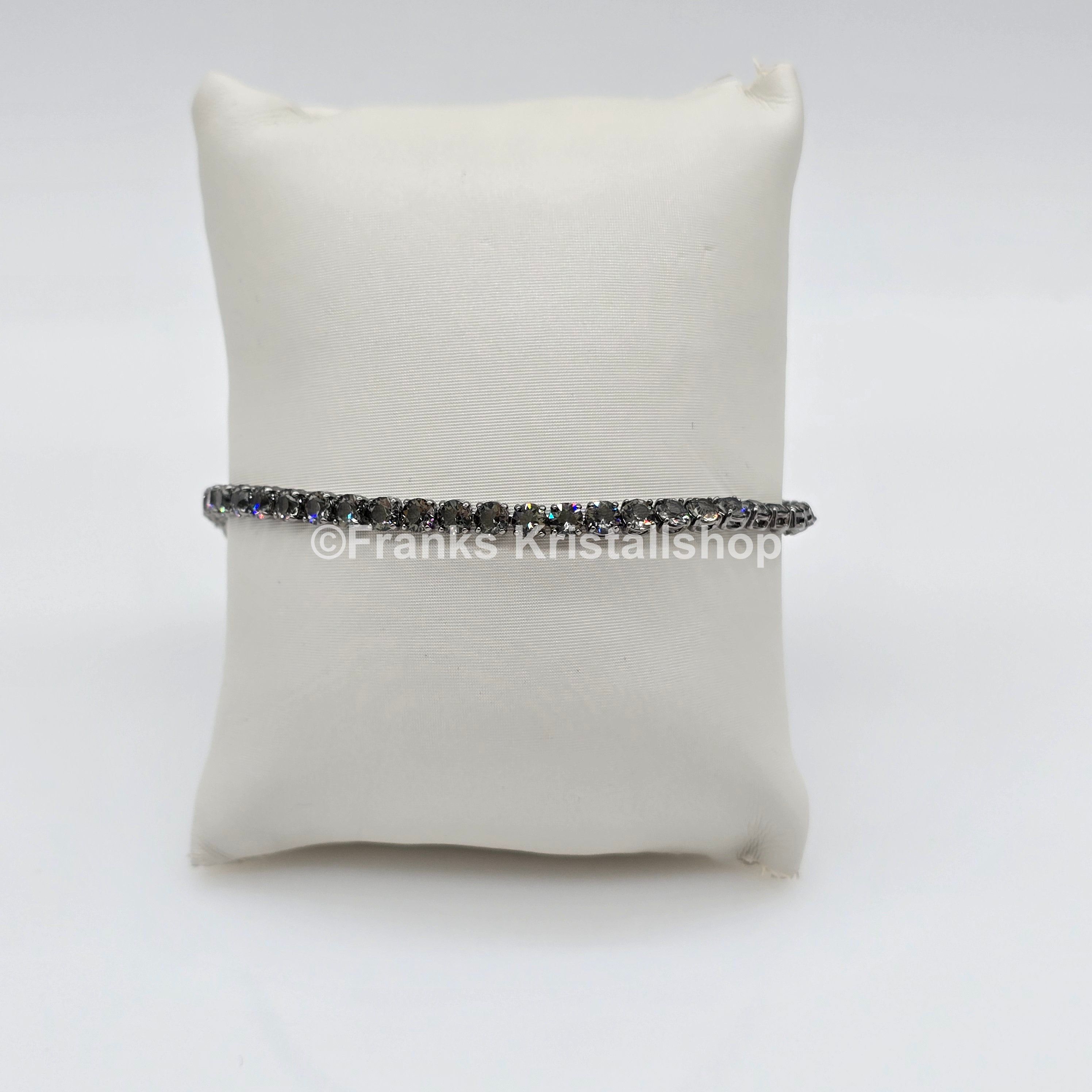 SWAROVSKI Matrix Tennis Armband Größe M Grau, Rhodiniert 5514655