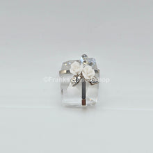 Lade das Bild in den Galerie-Viewer, SWAROVSKI Memories Hochzeitsgeschenk 992561
