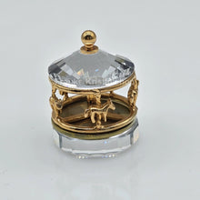 Lade das Bild in den Galerie-Viewer, SWAROVSKI Memories Karussell 171194
