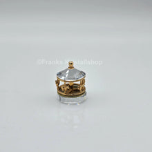 Lade das Bild in den Galerie-Viewer, SWAROVSKI Memories Karussell 171194
