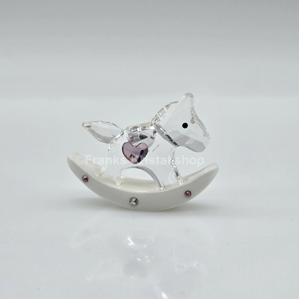 SWAROVSKI Memories Schaukelpferd Ein Mädchen Rosa 5136924