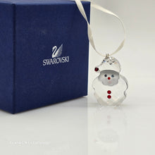 Lade das Bild in den Galerie-Viewer, SWAROVSKI Memories Weihnachtsmann Happy Moments 665028
